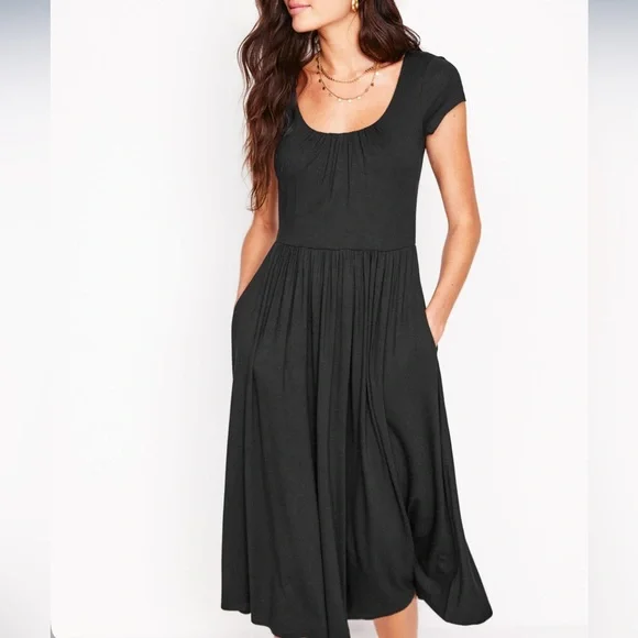 Samantha Scoop Jersey Dress Black Women Boden Women's Regular / 4